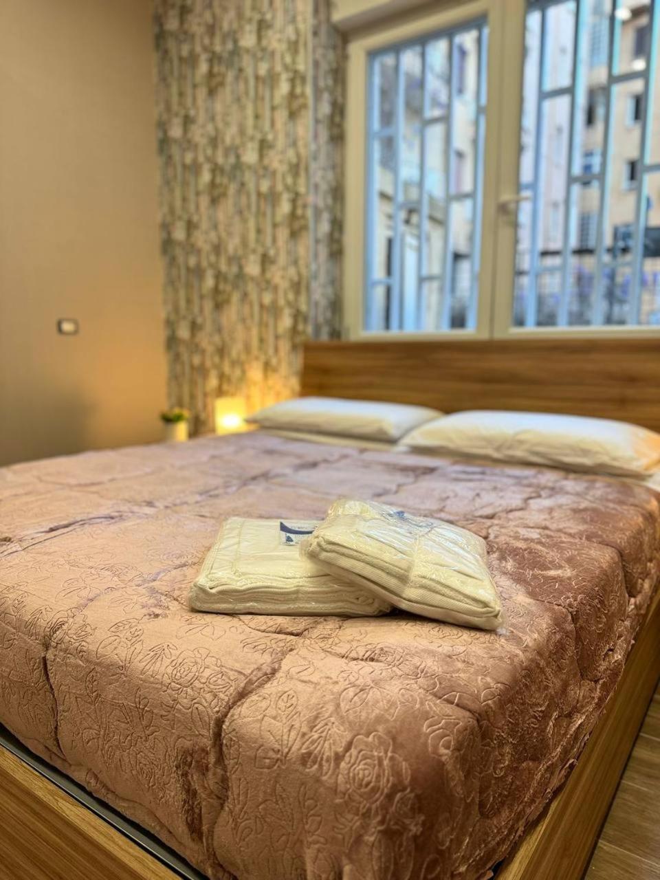 280 Mt Dalla Metro The Mox Luxury Apartament Apartment Napoli Bagian luar foto